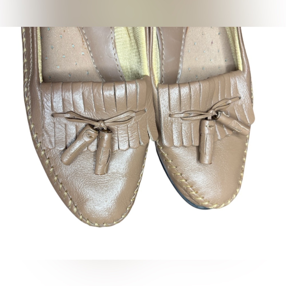 Dr. Scholl's Womens Kiltie Tassel Loafers - Size
6 M Airpillow Med tan Brown - Picture 6 of 10